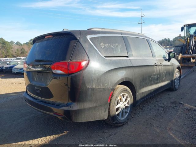 2020 CHRYSLER VOYAGER 2C4RC1DG6LR176217 Photo 3