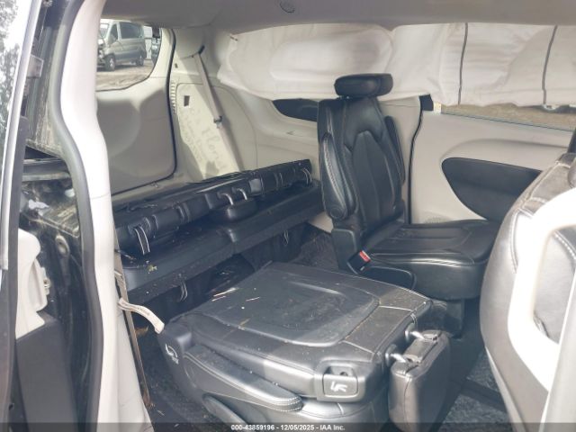 2020 CHRYSLER VOYAGER 2C4RC1DG6LR176217 Photo 7