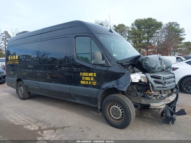 Auction sale of the 2019 Mercedes-benz Sprinter 2500 High Roof I4, vin: WDZPF1ED7KT010864, lot number: 43859235