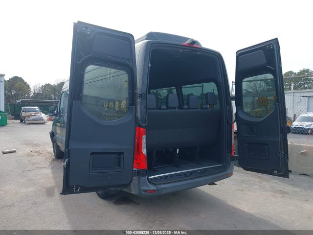 Auction sale of the 2019 Mercedes-benz Sprinter 2500 High Roof I4, vin: WDZPF1ED7KT010864, lot number: 43859235