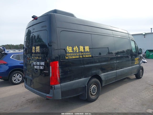 Auction sale of the 2019 Mercedes-benz Sprinter 2500 High Roof I4, vin: WDZPF1ED7KT010864, lot number: 43859235