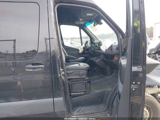 Auction sale of the 2019 Mercedes-benz Sprinter 2500 High Roof I4, vin: WDZPF1ED7KT010864, lot number: 43859235
