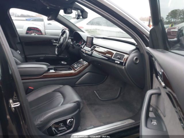 2017 AUDI A8 L WAU44AFD5HN010069 Photo 4