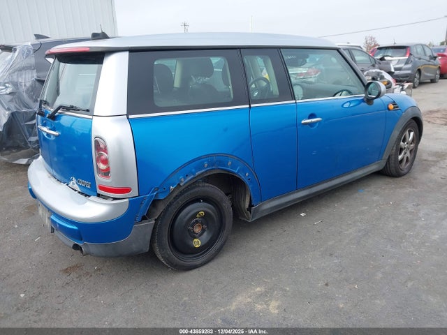 2012 MINI COOPER CLUBMAN WMWZF3C51CT190020 Photo 3