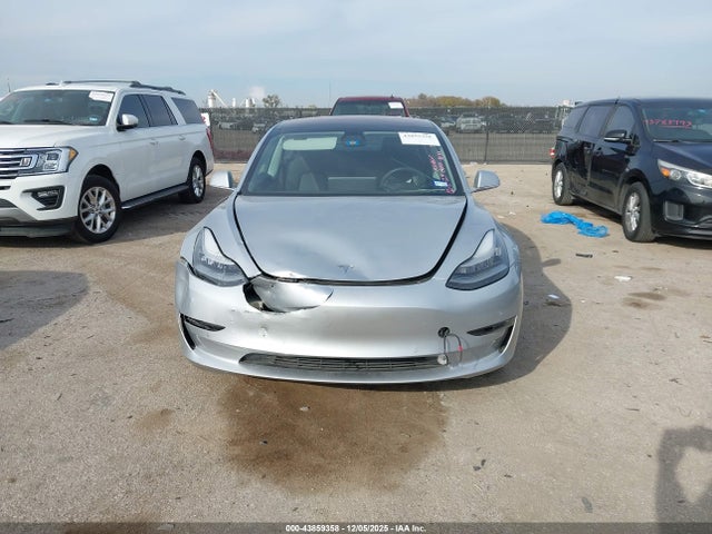 Aukcja sprzedaży 2018 Tesla Model 3 Long Range/mid Range, vin: 5YJ3E1EA8JF061329, numer aukcji: 43859358