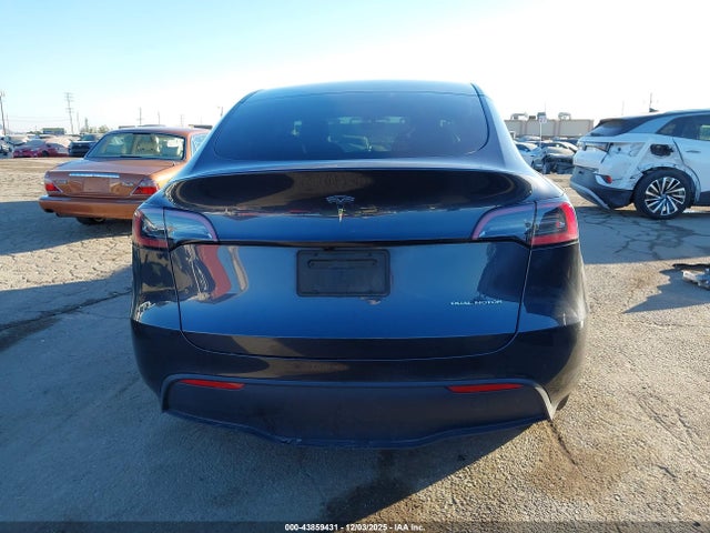 7SAYGDEEXRA247003 Tesla Model Y Long Range Dual Motor All-wheel Drive