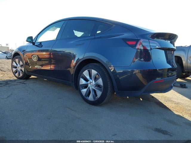 7SAYGDEEXRA247003 Tesla Model Y Long Range Dual Motor All-wheel Drive