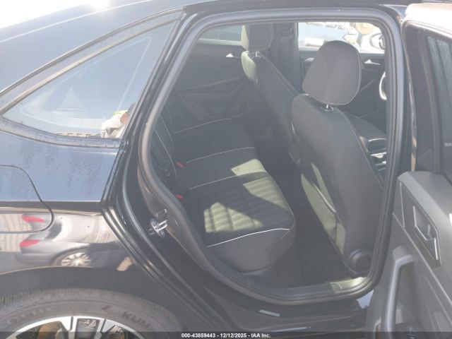 2023 VOLKSWAGEN JETTA 3VWBM7BU7PM022040 Photo 7