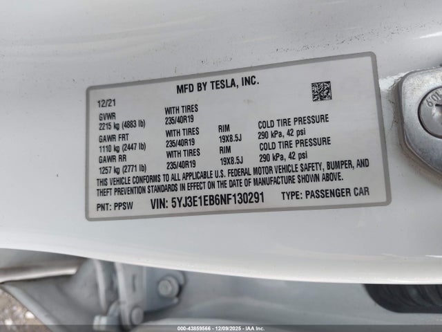 2022 TESLA MODEL 3 5YJ3E1EB6NF130291 Photo 8