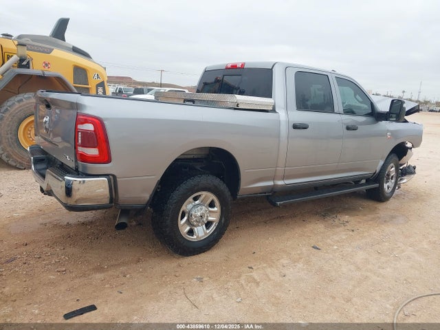 43859610 :رقم المزاد ، 3C6UR5CL6PG570155 vin ، 2023 Ram 2500 Tradesman  4x4 6'4 Box مزاد بيع