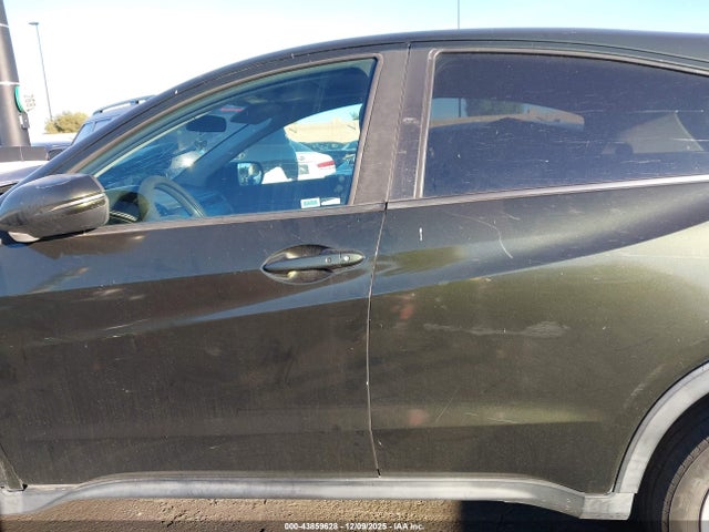 3CZRU5H56GM731588 Honda HR-V EX
