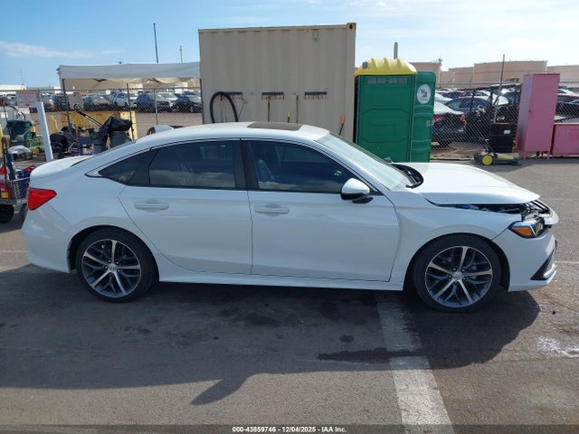 Honda Civic Touring 2023 2HGFE1F97PH313450 Image 14