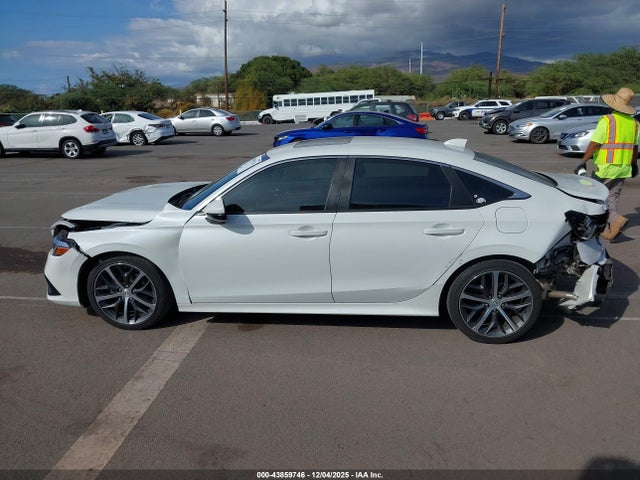 Honda Civic Touring 2023 2HGFE1F97PH313450 Image 15