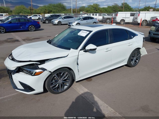 Honda Civic Touring 2023 2HGFE1F97PH313450 Image 2