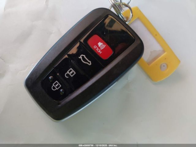 2020 TOYOTA CAMRY 4T1J11AK1LU302820 Photo 10