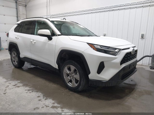 Toyota Rav4 Xle 2022 2T3P1RFV7NW256030 zdjęcie główne