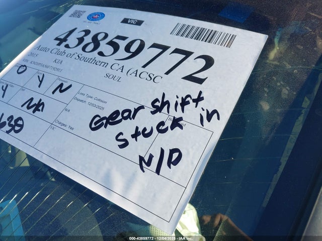 KIA SOUL + 2015 KNDJP3A56F7192911 Image 13