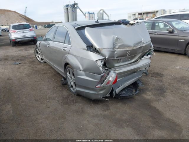 2007 MERCEDES-BENZ S 550 WDDNG86XX7A089946 Photo 2