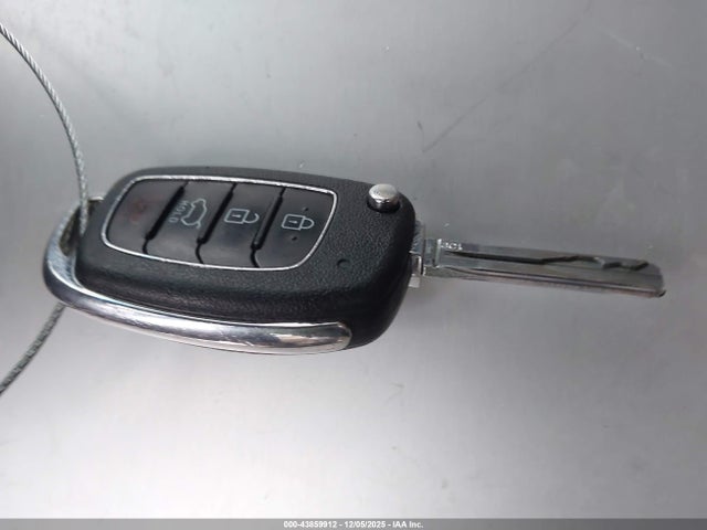 2017 HYUNDAI TUCSON KM8J3CA43HU314062 Photo 10