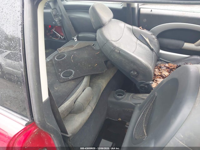2003 MINI COOPER S WMWRE33443TD62747 Photo 7