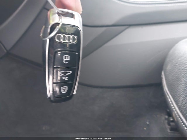 2024 AUDI Q8 WA1EVBF1XRD020226 Photo 10