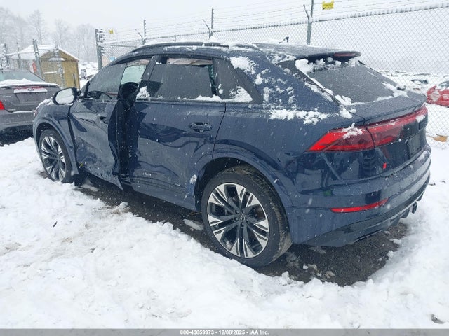 2024 AUDI Q8 WA1EVBF1XRD020226 Photo 2