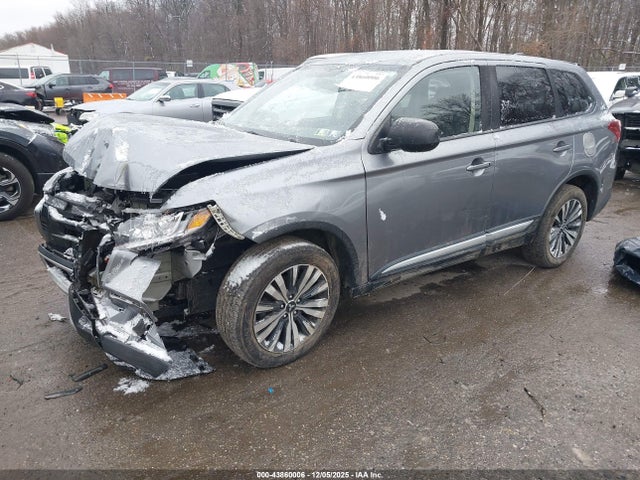 2020 MITSUBISHI OUTLANDER JA4AZ3A31LZ004332 Photo 1