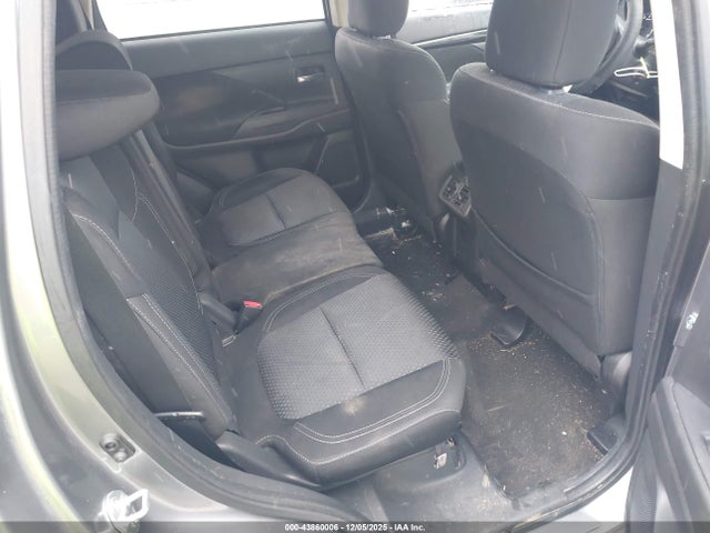2020 MITSUBISHI OUTLANDER JA4AZ3A31LZ004332 Photo 7