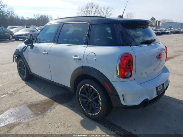2016 MINI COUNTRYMAN WMWZC3C50GWP53443 Photo 2