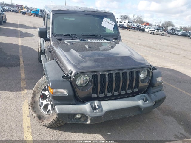 1C4HJXDG8KW598631 Jeep Wrangler Unlimited Sport S 4x4