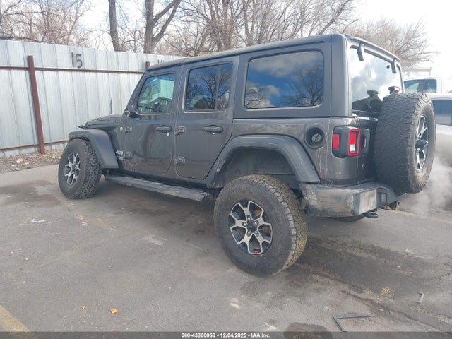 1C4HJXDG8KW598631 Jeep Wrangler Unlimited Sport S 4x4