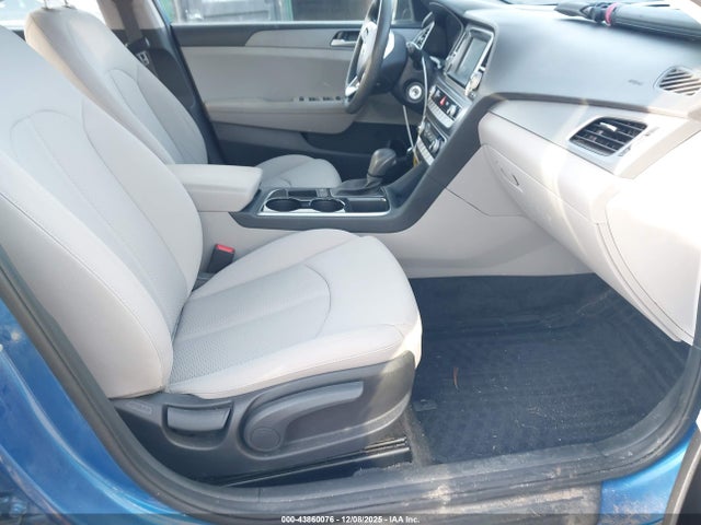 Продаж на аукціоні авто 2018 Hyundai Sonata Se, vin: 5NPE24AF3JH612353, номер лоту: 43860076