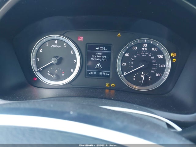 Продаж на аукціоні авто 2018 Hyundai Sonata Se, vin: 5NPE24AF3JH612353, номер лоту: 43860076