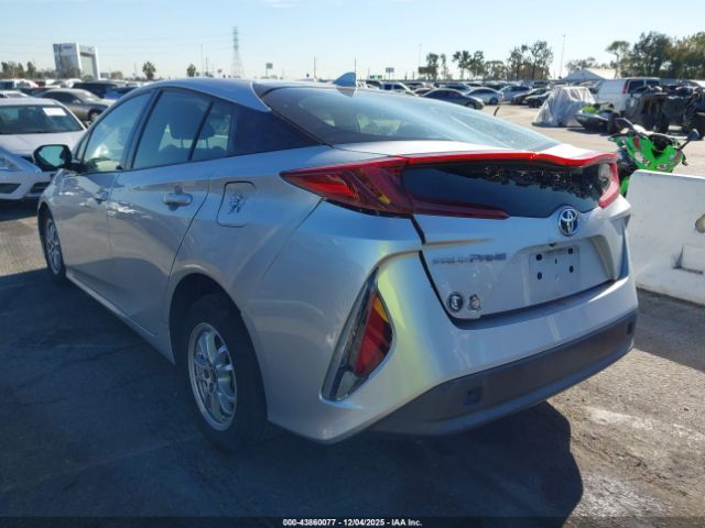 2017 TOYOTA PRIUS PRIME JTDKARFP7H3023185 Photo 2