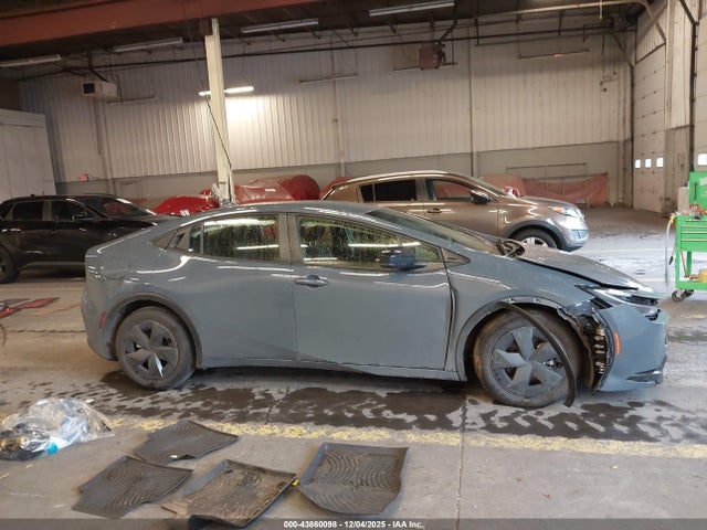 JTDACACU0S3050902 Toyota Prius Plug-in Hybrid Se