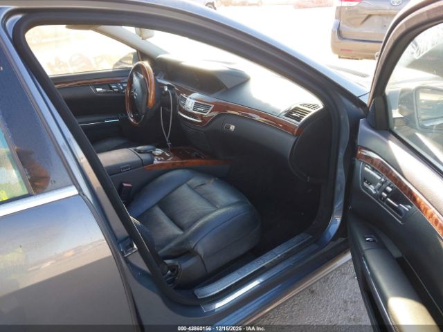 2010 MERCEDES-BENZ S 550 WDDNG7BB8AA338739 Photo 4
