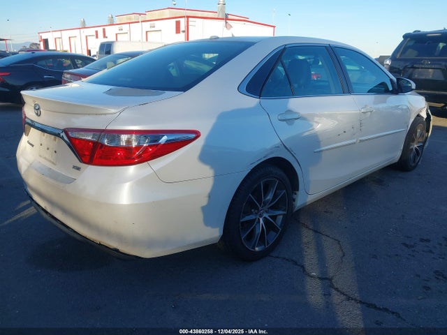 Toyota Camry 2015 4T1BF1FK6FU075725 Image 16