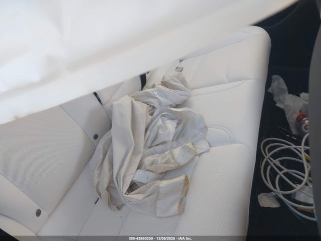 2025 TESLA MODEL 3 5YJ3E1EA9SF930053 Photo 7