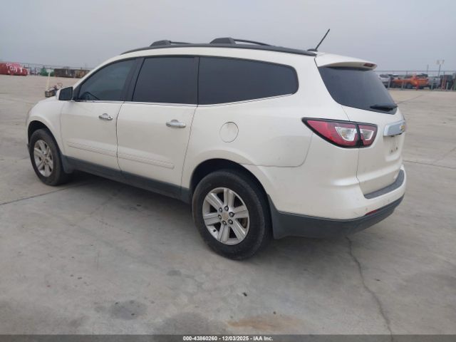 2014 CHEVROLET TRAVERSE 1GNKRHKD7EJ135577 Photo 2