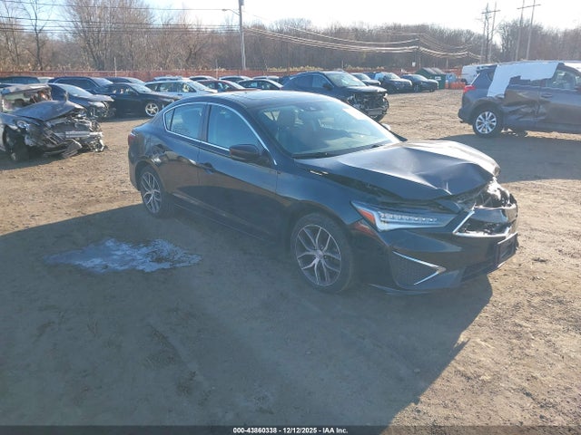 2022 ACURA ILX 19UDE2F70NA004698