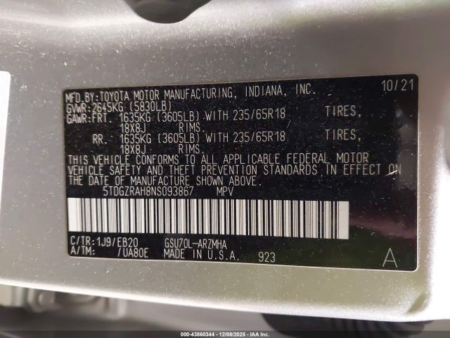 5TDGZRAH8NS093867 Toyota Highlander Xle