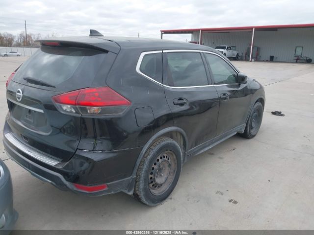 2018 NISSAN ROGUE KNMAT2MT4JP610620 Photo 3