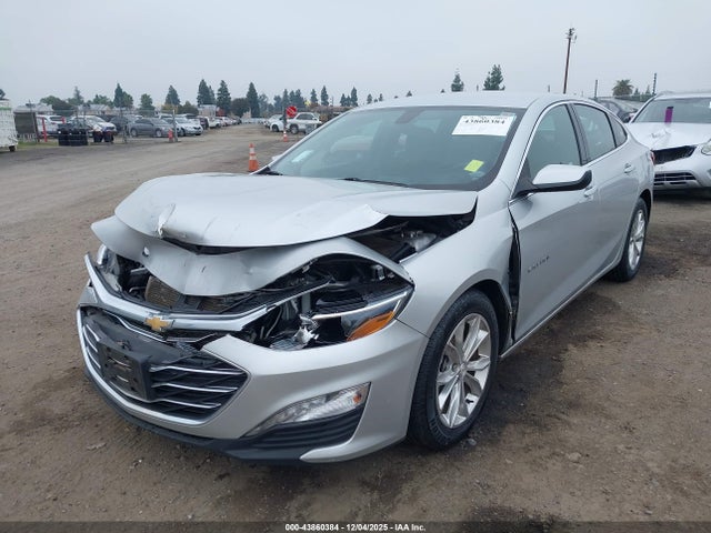 1G1ZD5ST9NF161329 Chevrolet Malibu Fwd Lt