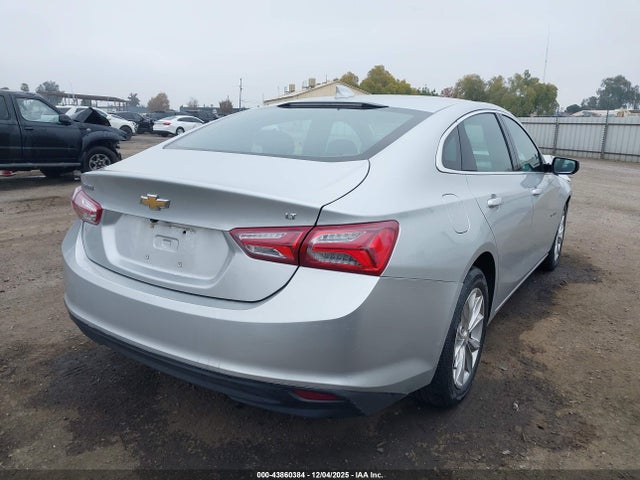 1G1ZD5ST9NF161329 Chevrolet Malibu Fwd Lt