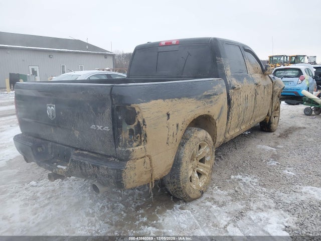 2014 RAM 1500 1C6RR7MTXES183663 Photo 3