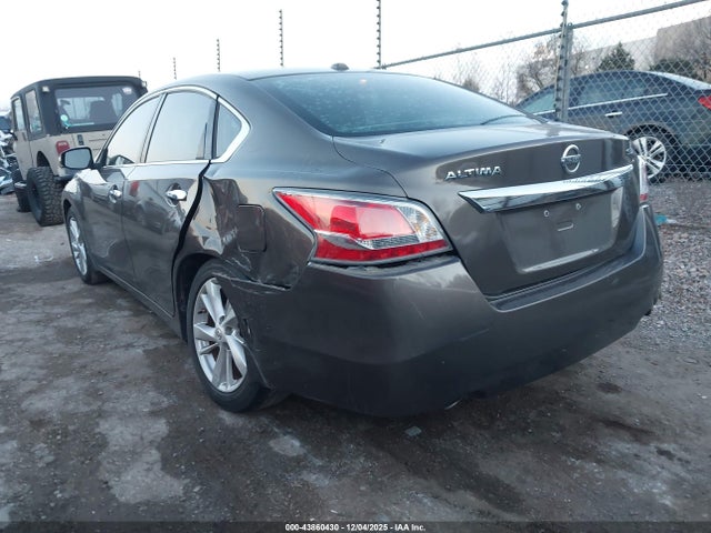 2015 NISSAN ALTIMA 1N4AL3AP7FC225067 Photo 2