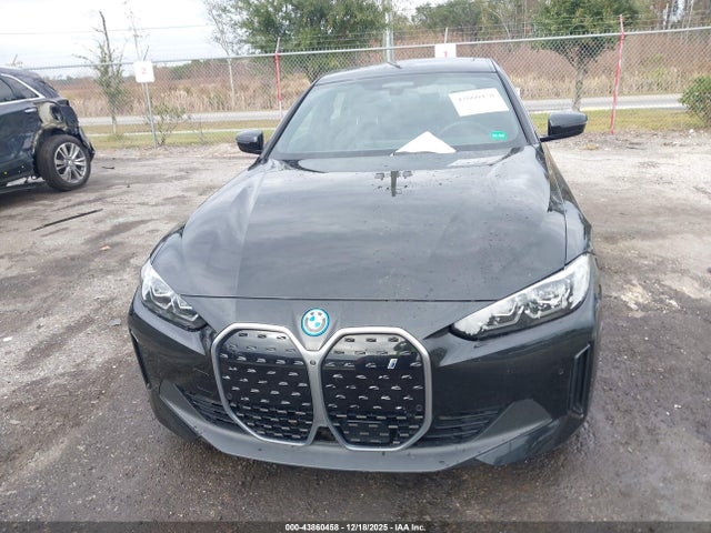 BMW I4 Edrive35 2023 WBY43AW00PFP48937 Image 12