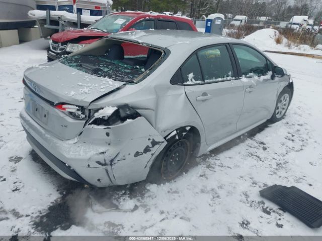 2021 TOYOTA COROLLA 5YFEPMAEXMP201936 Photo 3