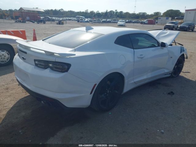 2019 CHEVROLET CAMARO 1G1FE1R72K0150852 Photo 3