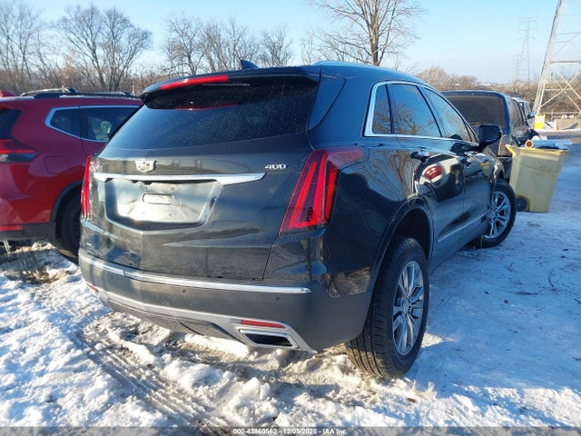 2020 CADILLAC XT5 1GYKNDRSXLZ203249 Photo 3